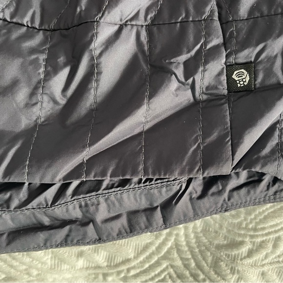 Mountain Hardwear Sporty Quilted Snow Skirt for Cold Outdoors Women L - Picture 3 of 12